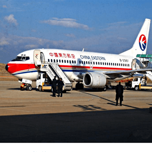 广元盘龙机场空运航空快运业稳步发展的原因是什么？